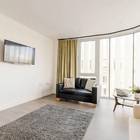 Vertigo Boutique Sleeps 4 London Kingston upon Thames  Exterior photo