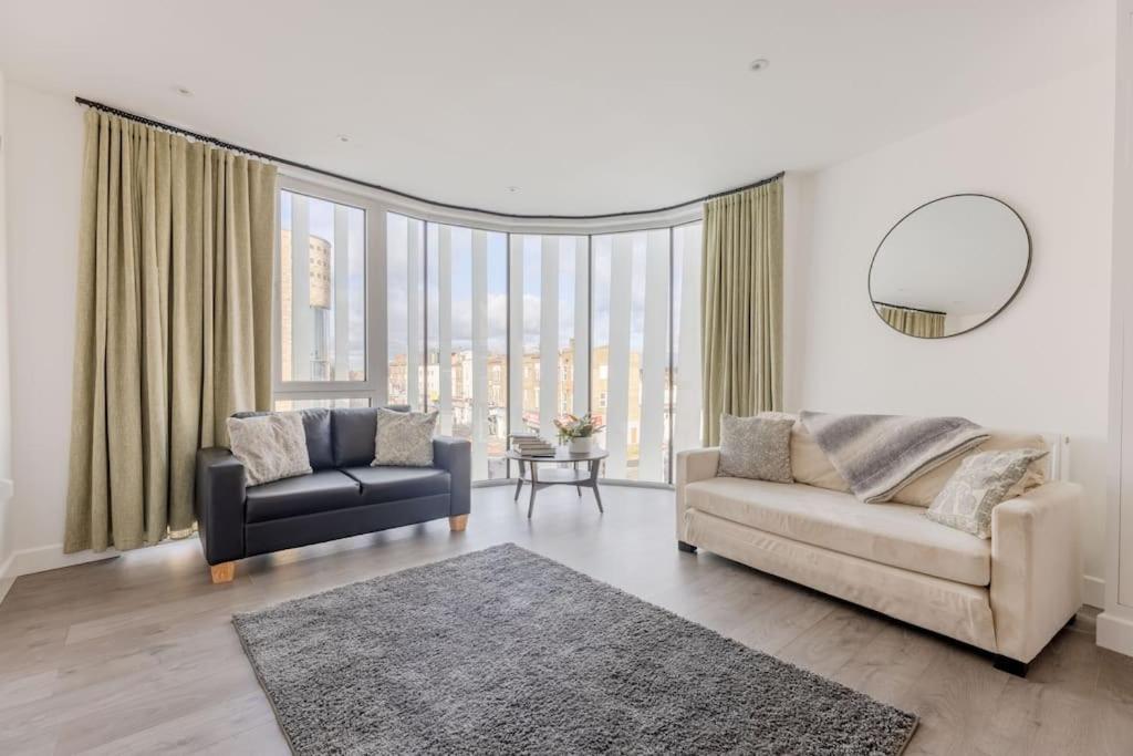 Apartment Vertigo Boutique Sleeps 4 London