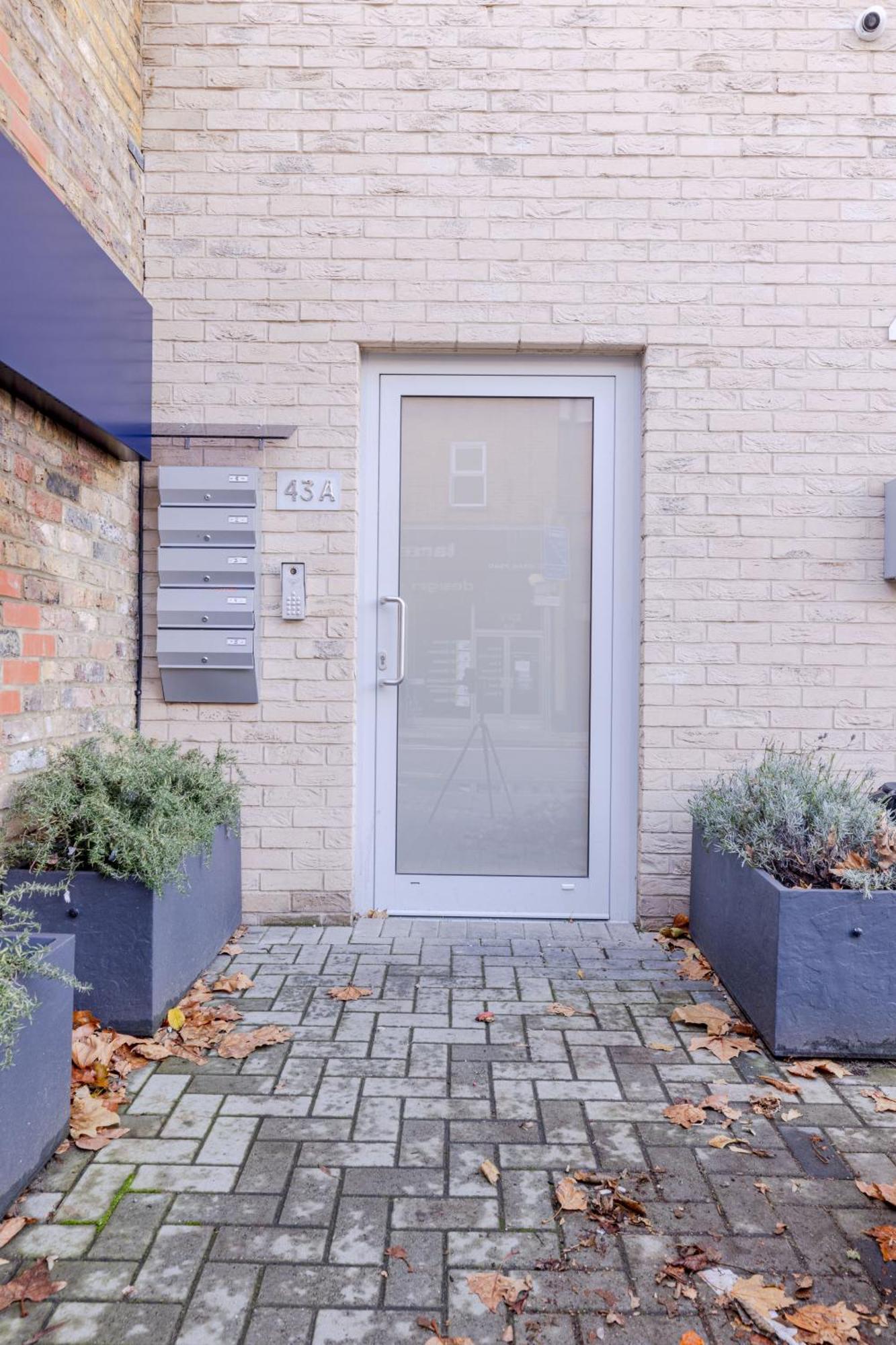 Apartment Vertigo Boutique Sleeps 4 London *